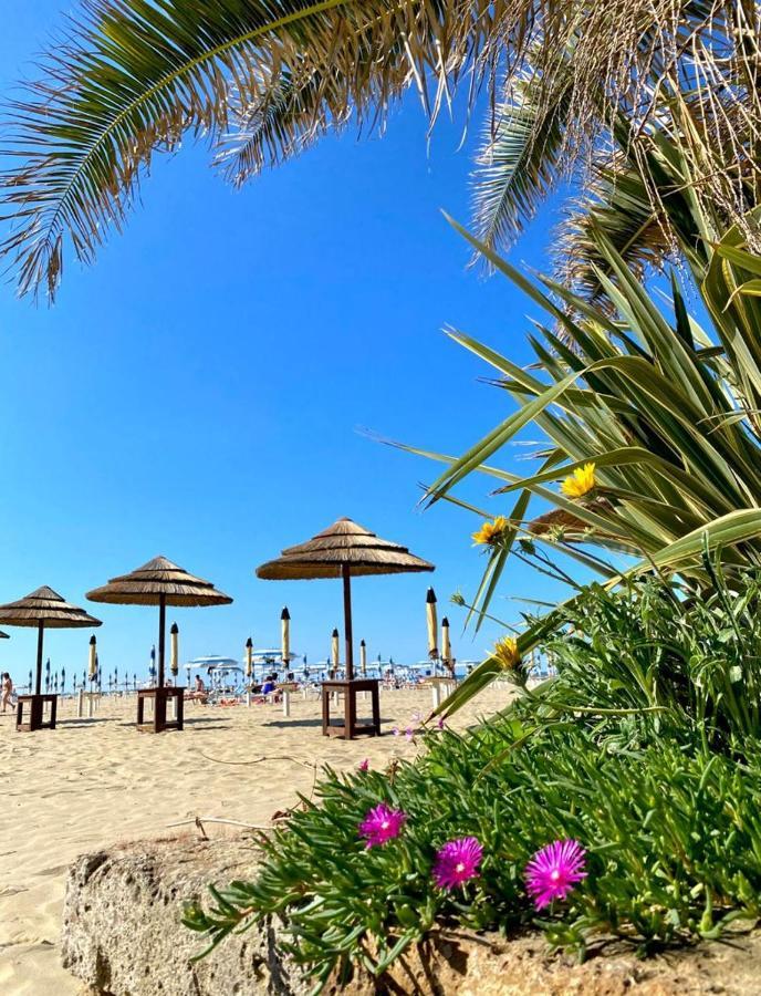 Hotel Miramare Et De La Ville Rimini Dış mekan fotoğraf