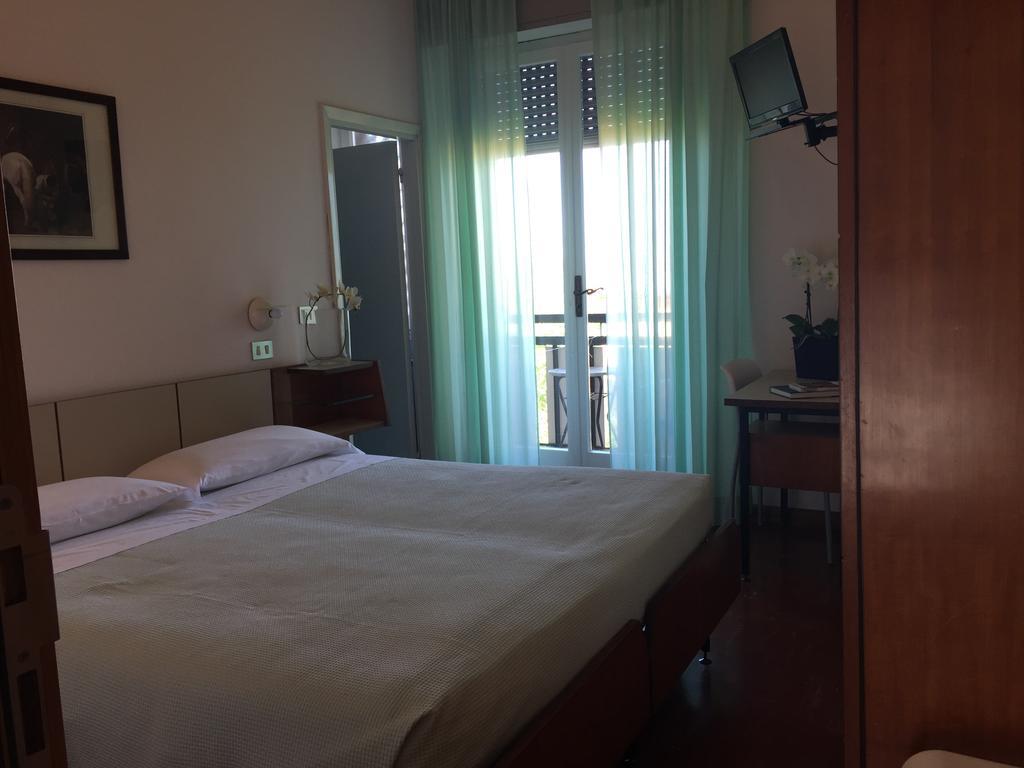 Hotel Miramare Et De La Ville Rimini Dış mekan fotoğraf
