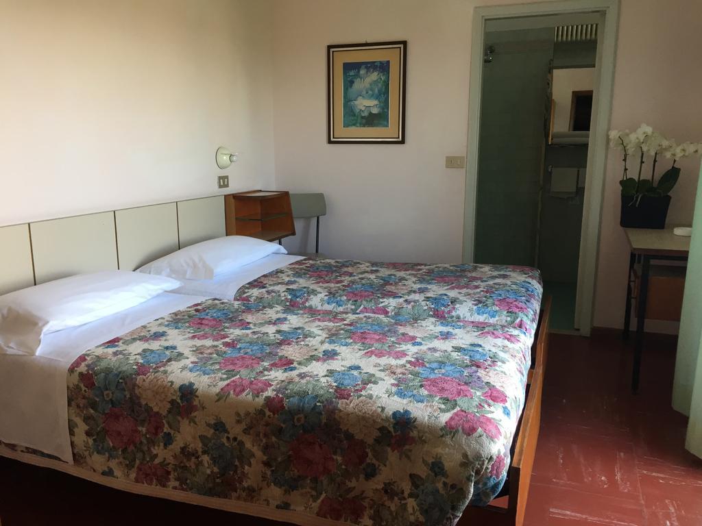 Hotel Miramare Et De La Ville Rimini Dış mekan fotoğraf
